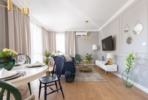 Superior Apartment (Obywatelska 47A-7/2) | Oppholdsområde | Flatskjerm-TV