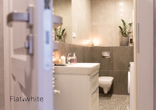 Flat White Apartamenty Zamkowa