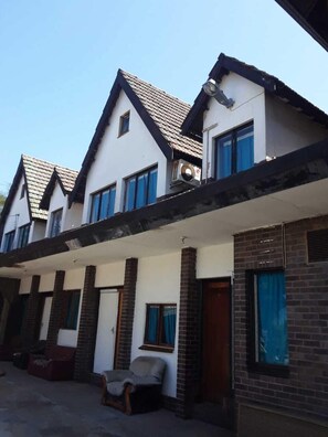 Exterior - Hoffman House (Pinetown)