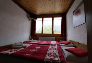 Economy Double Room | Individually decorated, individually furnished, free WiFi, bed sheets