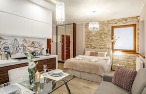 Zakopianskie Tarasy 12B | Individually decorated, free WiFi, bed sheets