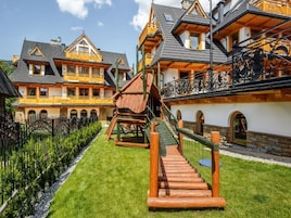 Children's play area - outdoor