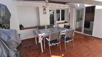 Buiten dineren