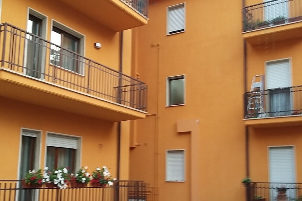 Miniappartamento santa Barbara in via Aveia N°4