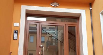 Santa Barbara studio apartment in via Aveia N ° 4