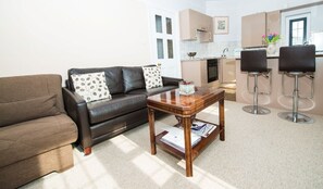 Apartment | Living area