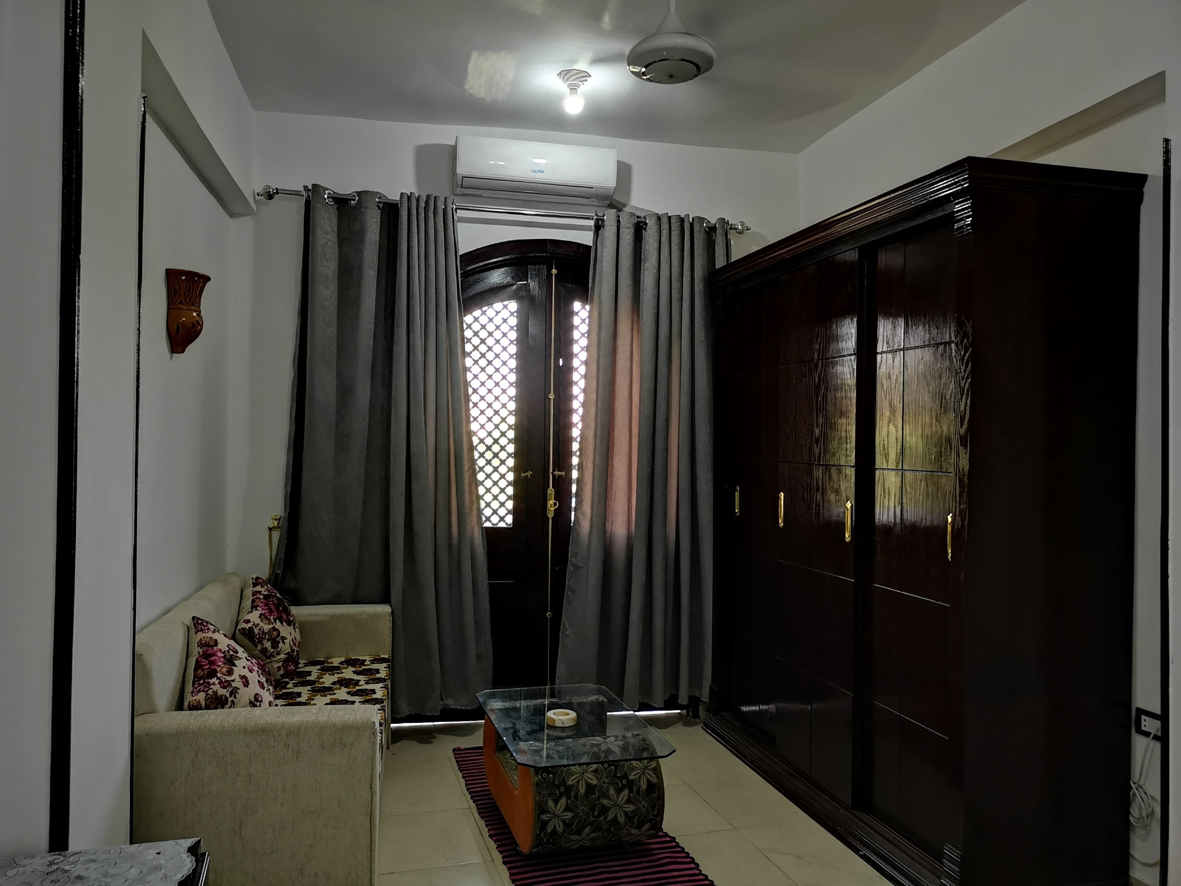 Studio Suite Deluks | Area keluarga