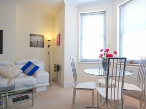 Apartment | Living area | Flat-screen TV, DVD player - Devonshire Apartment (Eastbourne)