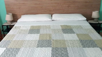 Family Room | 1 bedroom, free WiFi, bed sheets