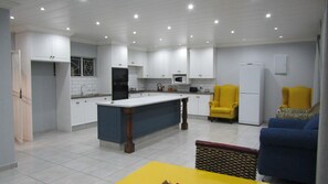 Shared kitchen - Bountyful (Bloemfontein)