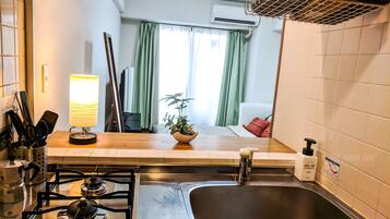 Tecuno Apartment 503 | Private kitchenette | Fridge, microwave, electric kettle