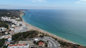Ubicación cercana a la playa