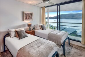 3 chambres, fer et planche à repasser, accès au Wi-Fi (inclus)