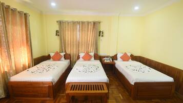 Superior Triple Room | Free WiFi, bed sheets