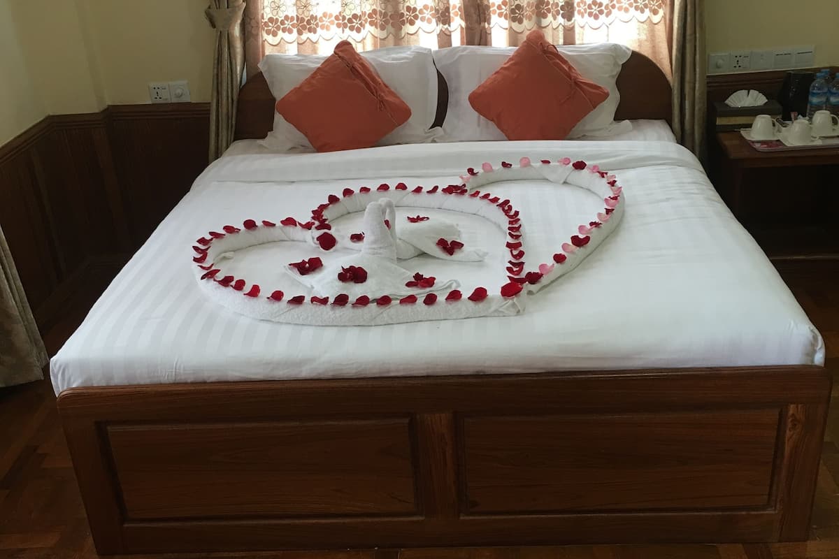 Superior Double Room | Free WiFi, bed sheets