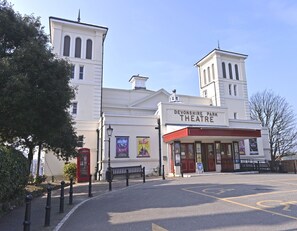 Theatershow