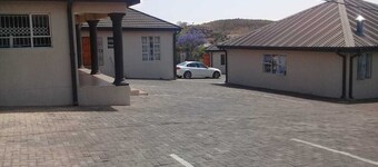 NALEDI LODGE IN JANE FURSE