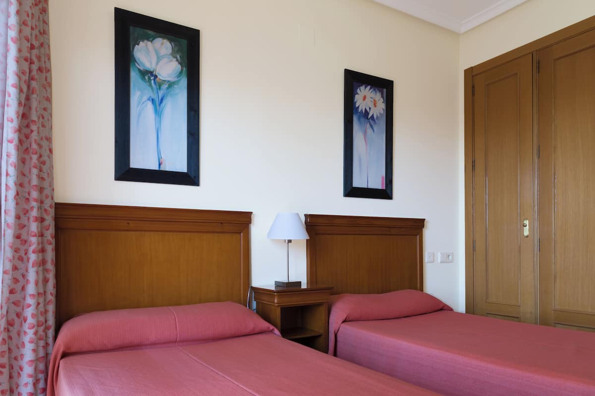 In-room safe, iron/ironing board, cribs (free), WiFi (free)