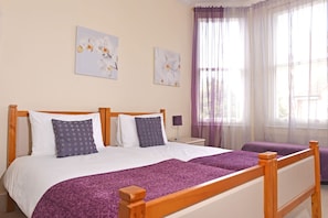 Apartment | 2 bedrooms, individually decorated, individually furnished