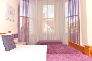 Căn hộ | 2 phòng ngủ, trang trí khác biệt 
