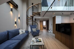 Penthouse | Living room | Flat-screen TV, heated floors - Odrzańska Residence by Boogie Apartments (Wroclaw)