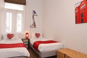 2 bedrooms, individually decorated, individually furnished - Gresham House 2-bed (Eastbourne)