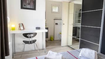 3 chambres, fer et planche à repasser, Wi-Fi