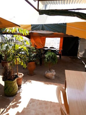 Desayuno a la carta incluido todos los días