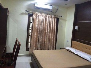 Free WiFi - hayass residency (Tarangambadi)