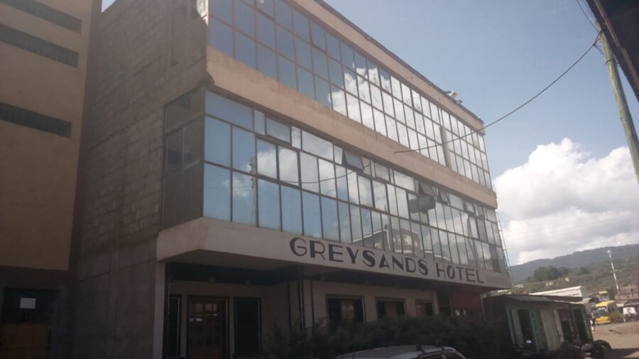 Grey Sands Hotel
