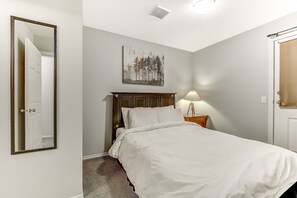 4 Schlafzimmer, Bügeleisen/Bügelbrett, Internetzugang, Bettwäsche