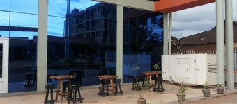 컨티넨탈 호텔 굴루