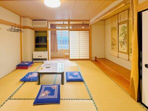 Blackout curtains, free WiFi - SnowHouse Memorie (Minamiuonuma)