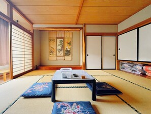 Blackout curtains, free WiFi - SnowHouse Memorie (Minamiuonuma)