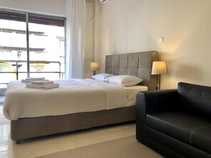 开间 | 熨斗/熨衣板、免费 WiFi