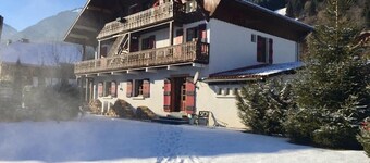 Near Morzine & Avoriaz, Chalet Christiania superb for 8 - 14 guests. Ski & Sun