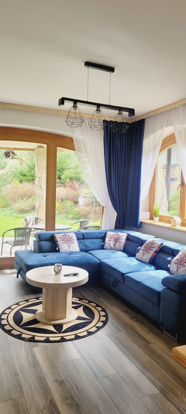 Apartment | Interior