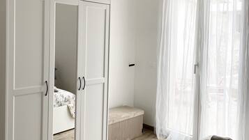 2 chambres, fer et planche Ă repasser, Wi-Fi gratuit, draps fournis