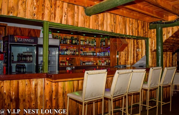 Bar (en el alojamiento)