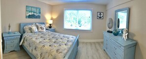 3 bedrooms, desk, iron/ironing board, WiFi