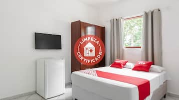 Double Room (without AC) | Soundproofing, free WiFi, bed sheets