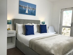Apartemen, 1 kamar tidur | 1 kamar tidur, kedap suara, setrika/meja setrika, dan Wi-Fi gratis