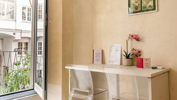 Quarto casal, sacada | Roupas de cama premium