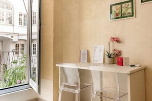 Double Room, Balcony - Vittoria Guest House - Salerno (Salerno)