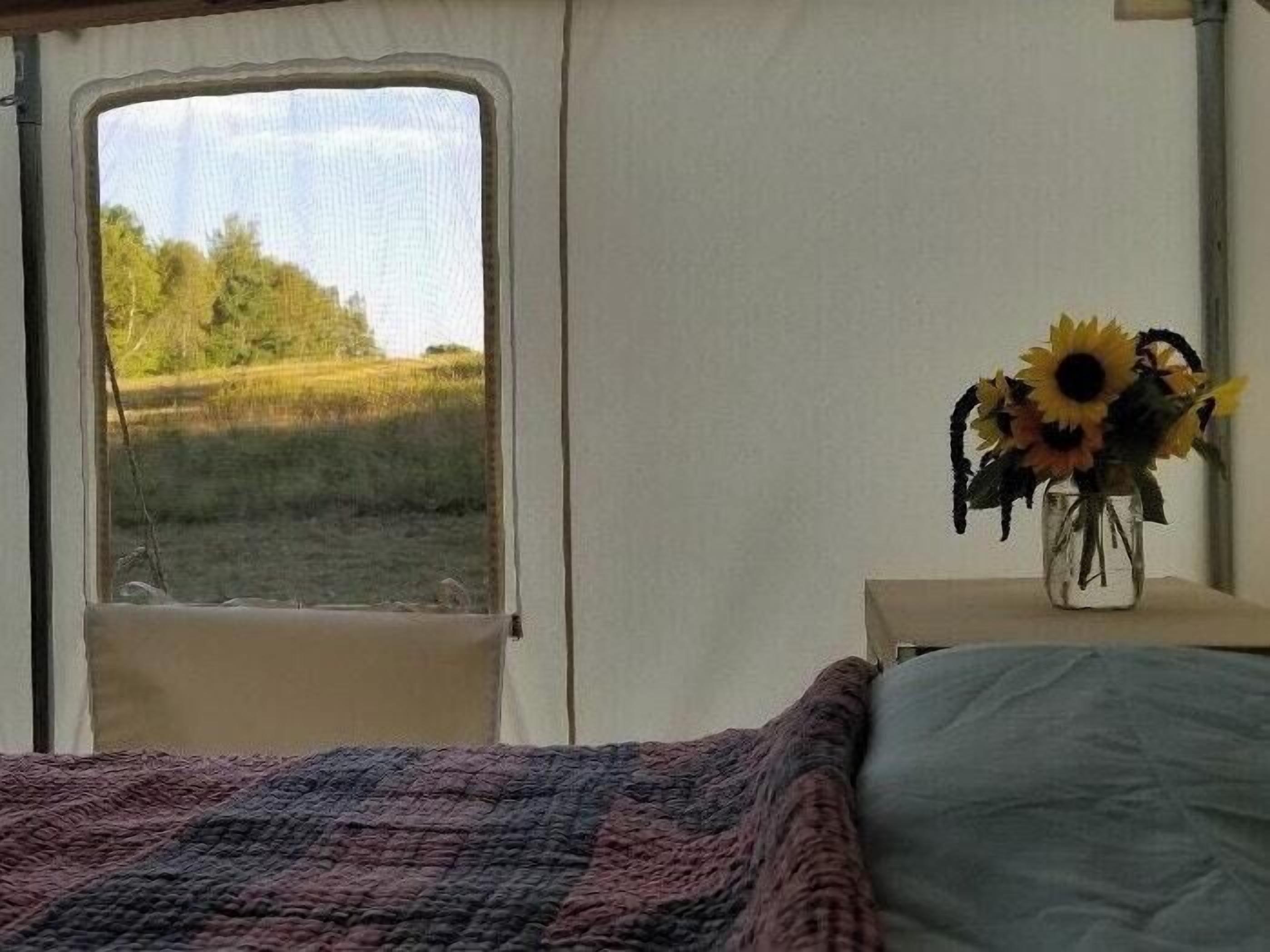 Tentrr Signature Site - Featherfoot Farm