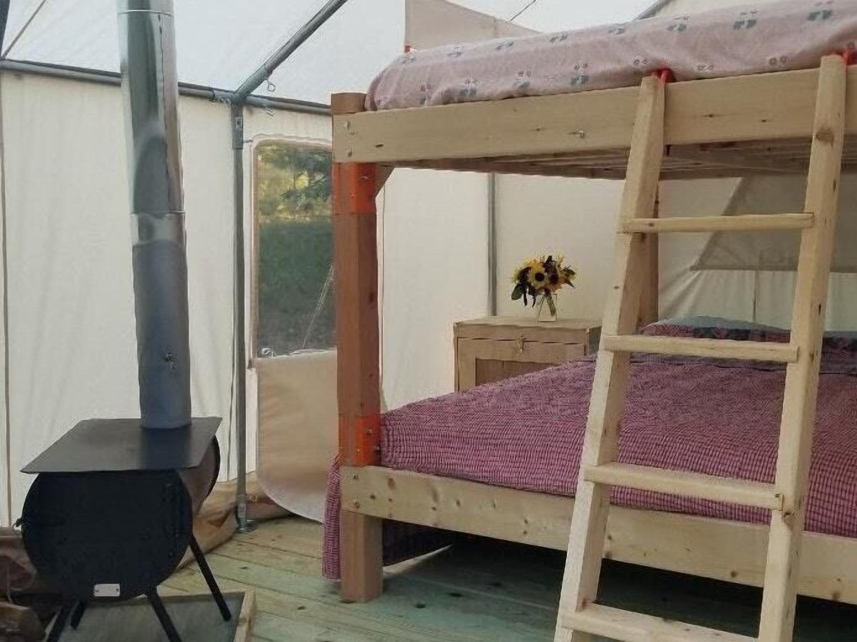 Tentrr Signature Site - Featherfoot Farm