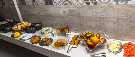 Petit déjeuner buffet compris tous les jours