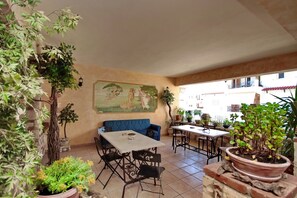 Terassi/patio