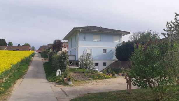 Fachada da propriedade