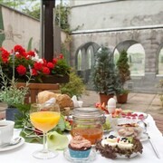 Central Hotel Garni
